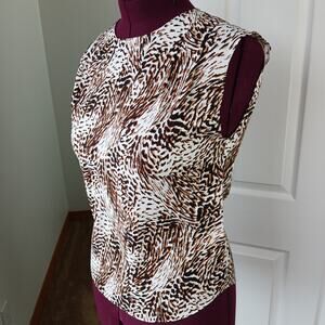 Express Animal Print Sleeveless Blouse XS office attire professional tank top